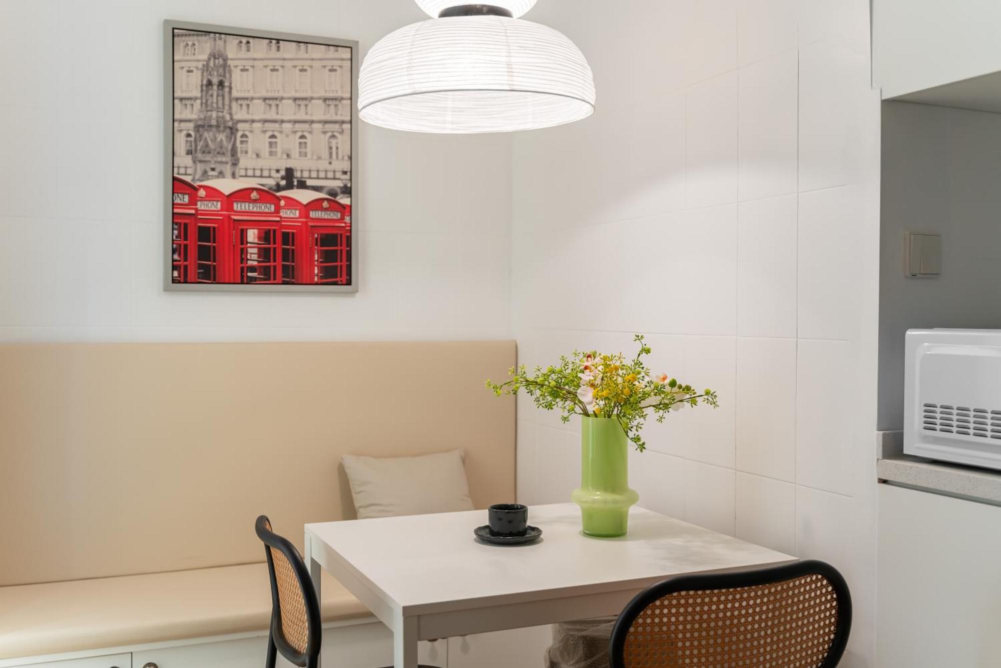 Shanghai Yi Du B&B - 150M Walk From Exit 5 Of Jiashan Road Metro Station Luaran gambar